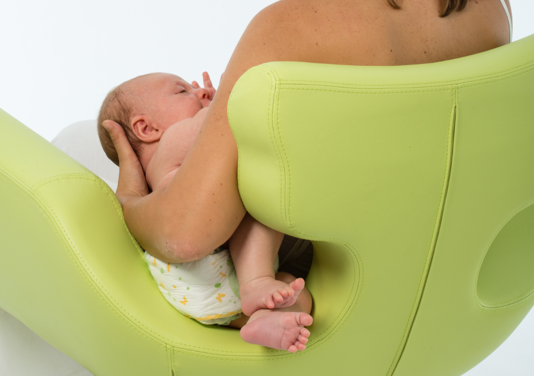 Baby feeding chair for mother best sale